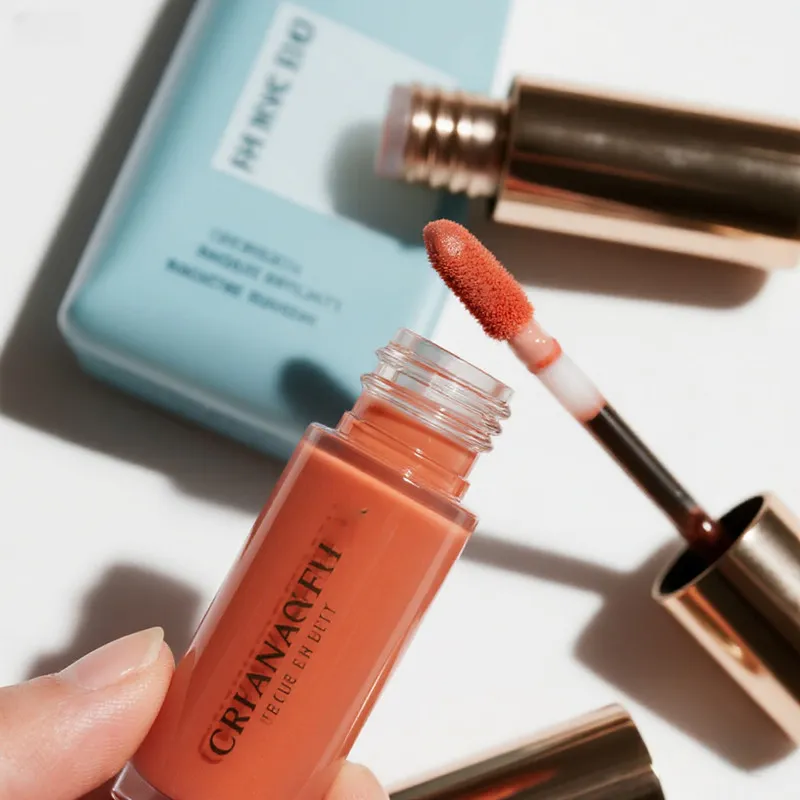 ลิปกลอสฉลากส่วนตัวในประเทศจีน